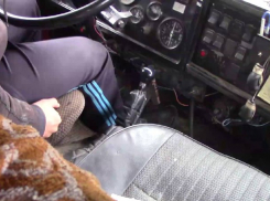 В Ростове спасатели помогли водителю КАМАЗа с инсультом