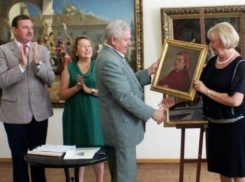 В музее Таганрога появилась картина «Портрет Матери» Петра Оссовского