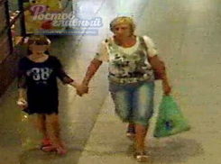 Курс обучения воровству от «продвинутой» леди попал на видео в торговом центре Ростова