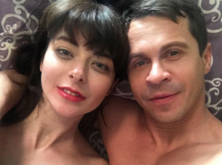 Ростовский «бабник» Павел Деревянко оказался в постели актрисы Марины Александровой