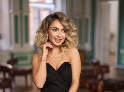 «Вдохновляюсь красотой и пишу книгу»: Екатерина Быканова — в конкурсе «Мисс Блокнот Ростов-2022»