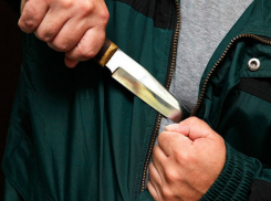 Пьяные учителя избили и ограбили командировочного из Краснодарского края