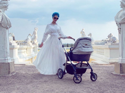 «Я не обратила внимания на желтуху сына»: королева Малайзии из Ростова рассказала о первых днях материнства