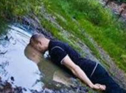 Мужчина споткнулся и утонул в луже, возвращаясь домой после застолья в Ростовской области