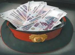 За вымогательство 1,5 миллионов рублей экс-полицейский из Ростова сядет в тюрьму на пять лет 