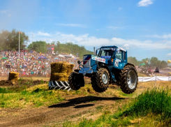 Традиционные гонки на тракторах в Ростовской области перенесли на 2022 год