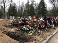 11 могил военных появились на Аллее Героев Северного кладбища в Ростове-на-Дону