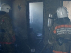 В Ростове на Западном горела квартира в пятиэтажке