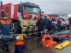 Ростовских спасателей привели в режим повышенной готовности