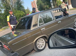 Госавтоинспекция наказала водителя легковушки за шум в ночное время в Ростовской области
