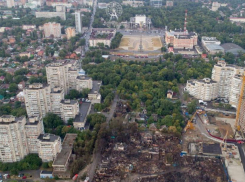 В Ростове на Театральном спуске хотят построить многоуровневые парковки