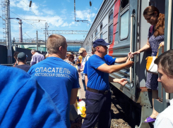 Из Ростовской области 57 беженцев отправились домой в Мариуполь