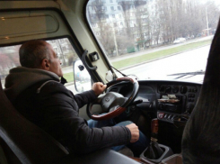 Матом и проклятьями провожал бабушек с удостоверениями жадный водитель маршрутки в Ростове