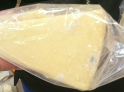 «Элитного» сыра с плесенью предложил отведать ростовчанам городской супермаркет