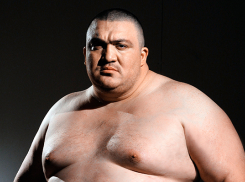 Председатель Федерации сумо России Алан Караев попал в аварию в Ростовской области 