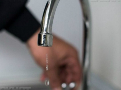 Сутки без капли воды в домах просидят огорченные жители Ростова