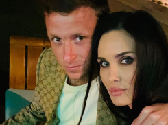 Игрок «Ростова» Павел Мамаев рассказал, что его семью преследует неадекватная женщина