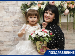 Красавица Алина Ситник отмечает четвертый день рождения
