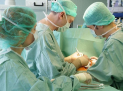 При столкновении «Мерседеса» и полицейского УАЗа у ростовчанина повредился кардиостимулятор