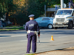 Источник: в Ростовской области задержали даже бывших сотрудников ГИБДД