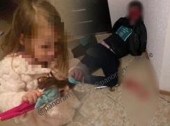 Неадекватный дончанин угрожал выбросить свою дочь из окна в одном из краснодарских ЖК