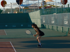 «Первая ракетка» начинает игру на вылет: завершены съемки первого российского сериала о теннисе для Wink