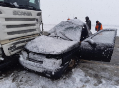 В аварии на трассе под Ростовом погибли две женщины