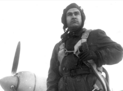 Календарь: 105 лет назад родился легендарный летчик Алексей Маресьев