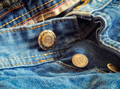 Больше 9 тонн контрафактной одежды и обуви задержали на границе в Ростовской области