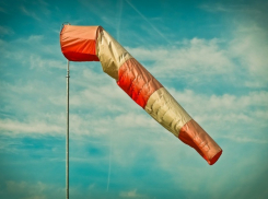 В выходные в Ростове ожидается шквалистый ветер