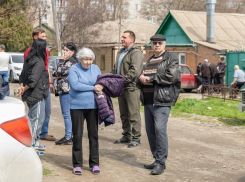 В Таганроге продолжают устранять последствия массированной атаки БПЛА