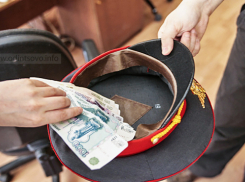 1,5 млн рублей вымогал полицейский из Ростовской области у подозреваемого 