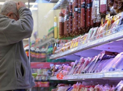 Куры, колбаса и хлеб подешевели в Ростове