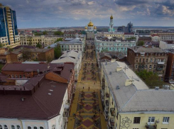 В Ростове после реконструкции открыли переулок Соборный