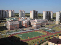 Школа в Суворовском микрорайоне Ростова продлила дистант для учеников 5–11 классов