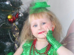 Эксклюзивная елочка Алина в конкурсе «Звездочки Нового года-2017»
