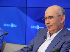 Курбан Бердыев остается в «Ростове»