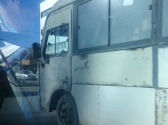«Восставшая из мертвых» маршрутка ужаснула своим видом жителей Ростова