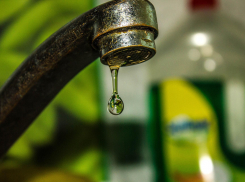 На Западном и в центре Ростова горячую воду включат на неделю позже обещанных сроков