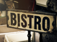 В Ростове и области с 1 марта все вывески будут на русском языке