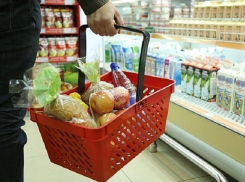  Основные продукты питания стали обходиться ростовчанам дороже в 2016 году