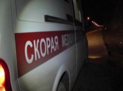Истекающего кровью от выстрела и побоев ростовского мужчину бандиты бросили в подъезде