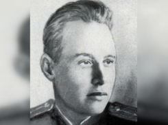 Календарь: 100 лет назад в Таганроге родился Герой Советского Союза Анатолий Ломакин, совершивший 452 боевых вылета