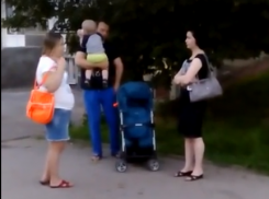 Бессердечный водитель «ВАЗа» сбил коляску с ребенком и скрылся