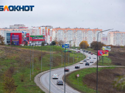 Логвиненко пообещал решить проблему с автобусами в Суворовском
