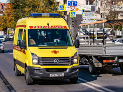 В Ростове мужчина упал с моста и остался жив