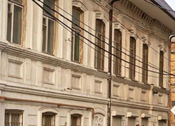 В историческом Ростове продают купеческий особняк XIX века