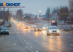 Водителей предупредили о ремонте дороги под Платовым