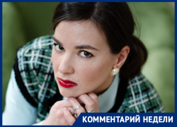 Платья поверх джинсов и змеиные перчатки: составляем осенний гардероб с ростовским стилистом
