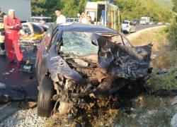 В страшной аварии в Краснодарском крае погиб вылетевший на встречку ростовчанин